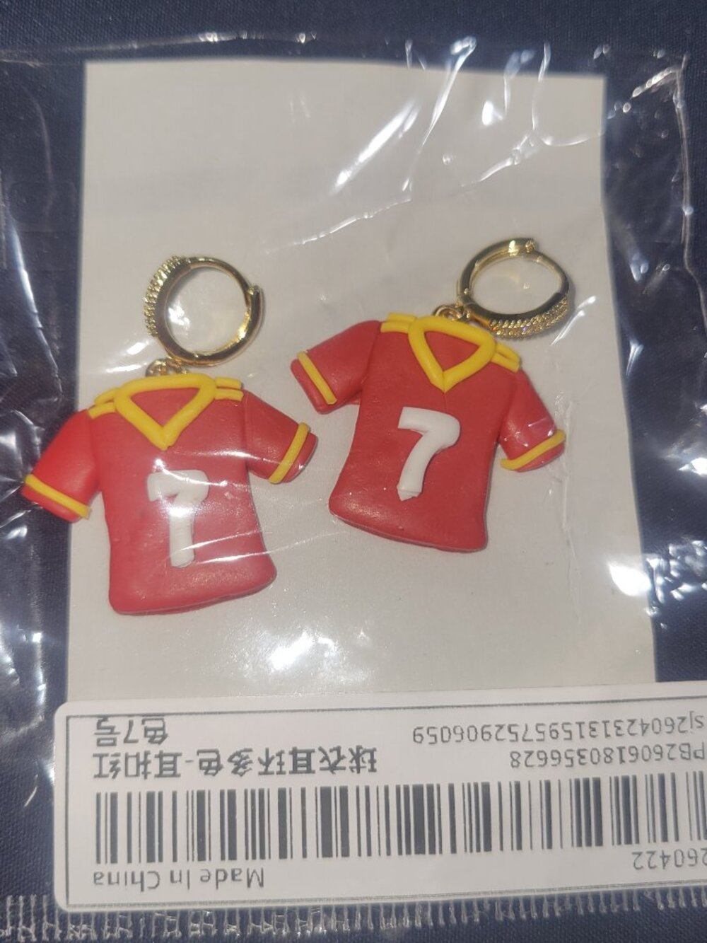 #7 earrings (i.e. Christiano Ronaldo, fifa)